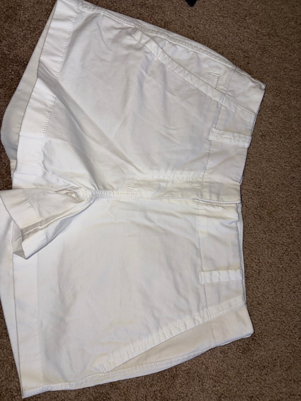Hardly worn Vineyard Vine Capri Shorts